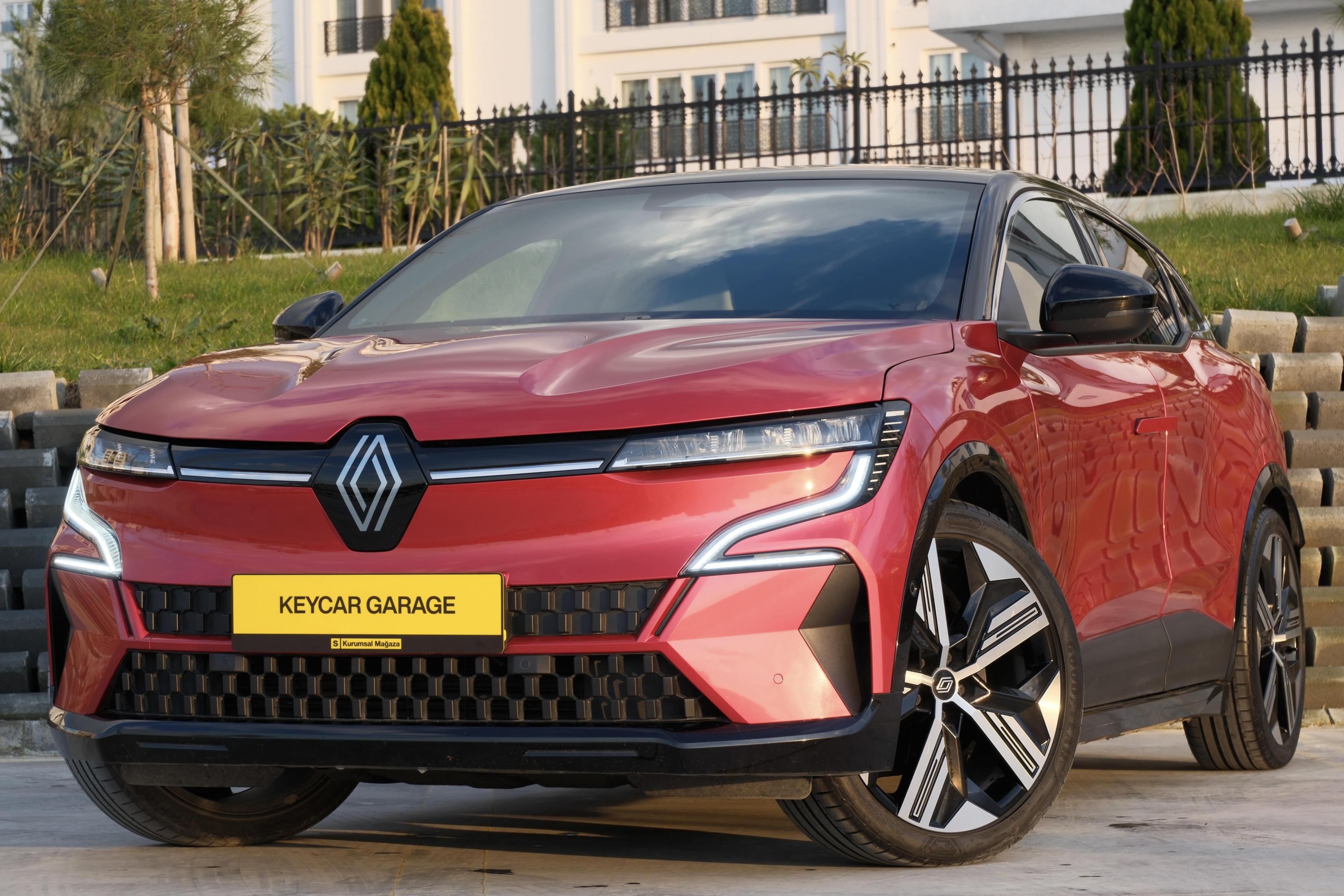 2023%20RENAULT%20MEGANE%20E-TECH%20ICONIC%20EV60