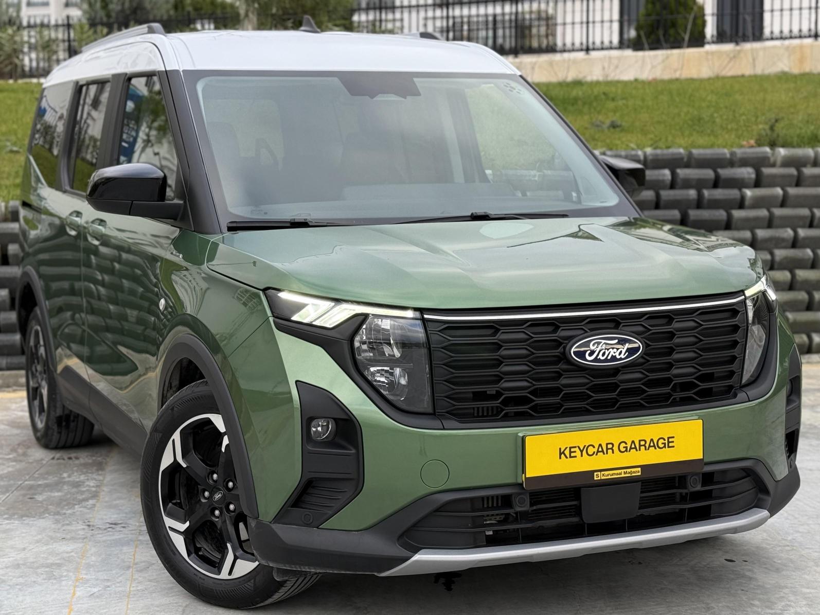 2024%20FORD%20TOURNEO%20COURIER%20ACTIVE