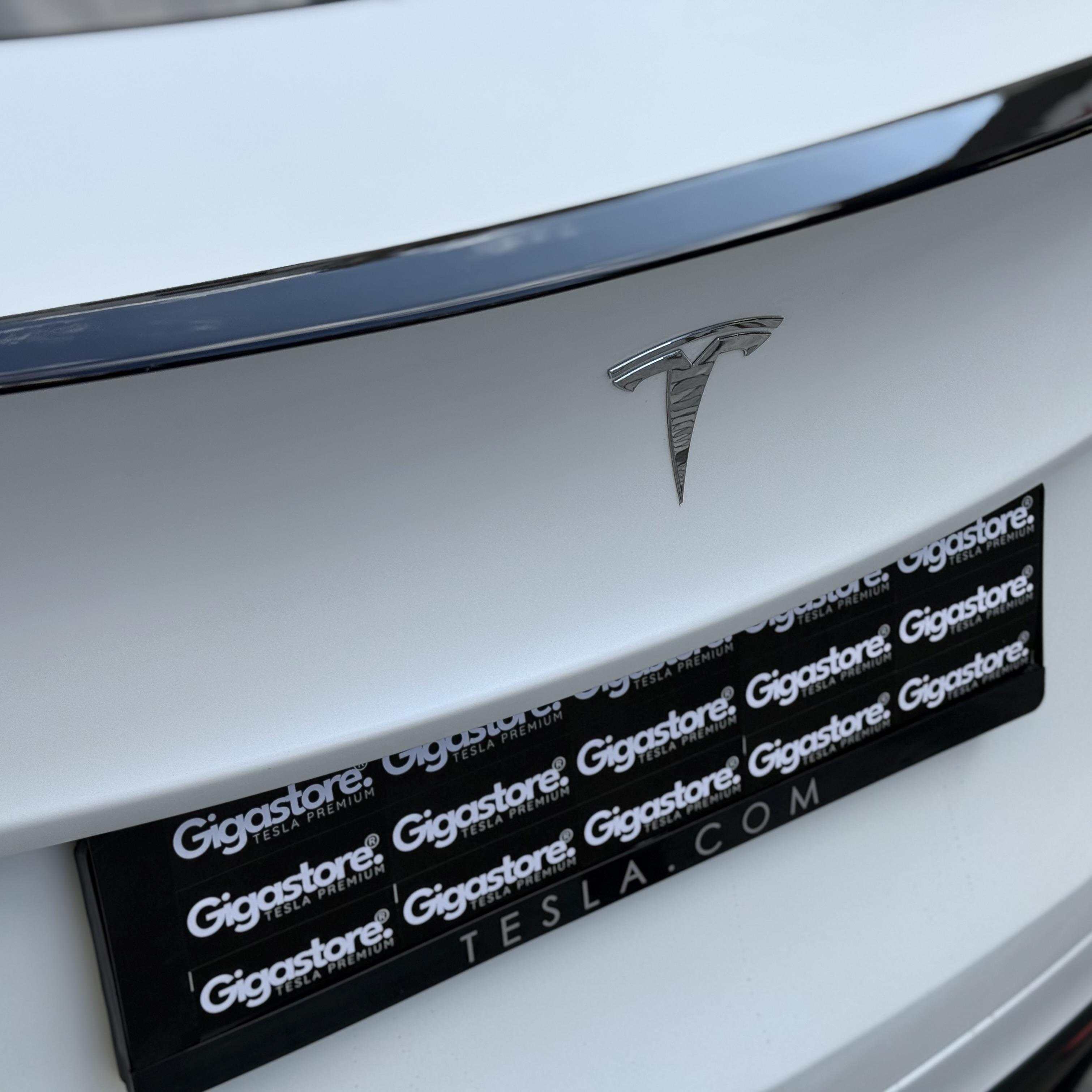 TESLA MODEL Y PERFORMANS PIANO BLACK SPOILER