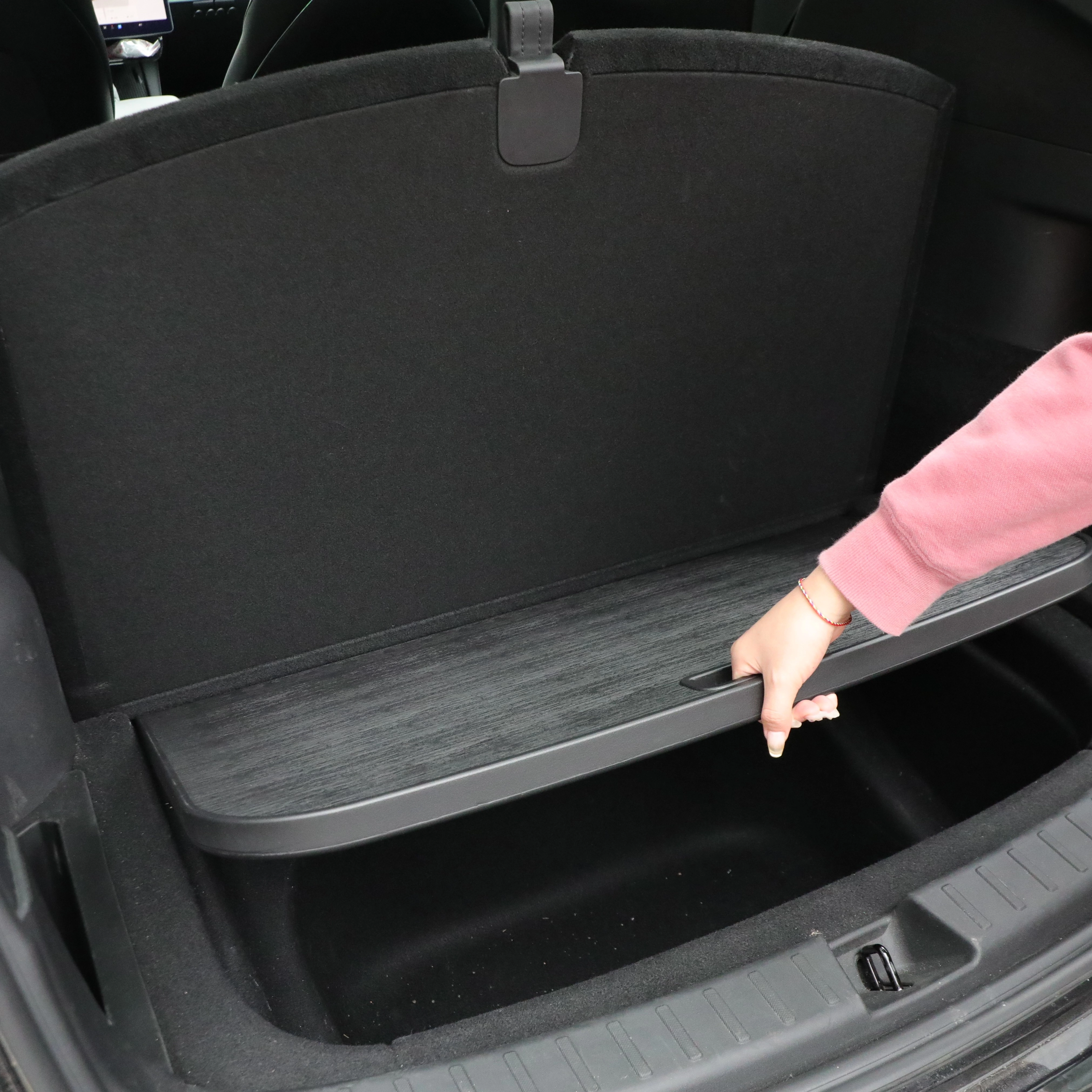 TESLA MODEL Y JUNIPER KATLANABİLİR KAMP MASA VE SANDALYE SETİ