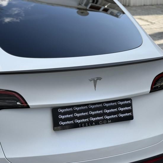 TESLA MODEL Y PERFORMANS MAT SİYAH SPOILER