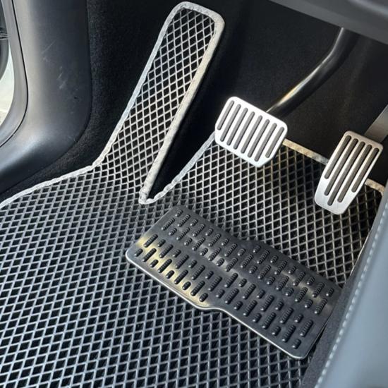 TESLA MODEL Y 3D EVA HAVUZLU 3 PARÇA PASPAS SETİ