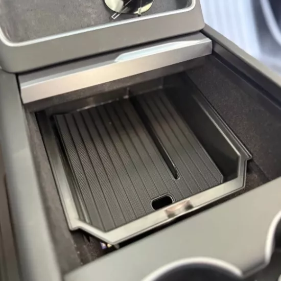 TESLA MODEL Y JUNIPER ORTA KONSOL ORGANİZATÖRÜ V1